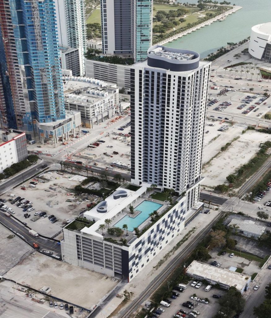 Caoba Apartments  Miami Worldcenter